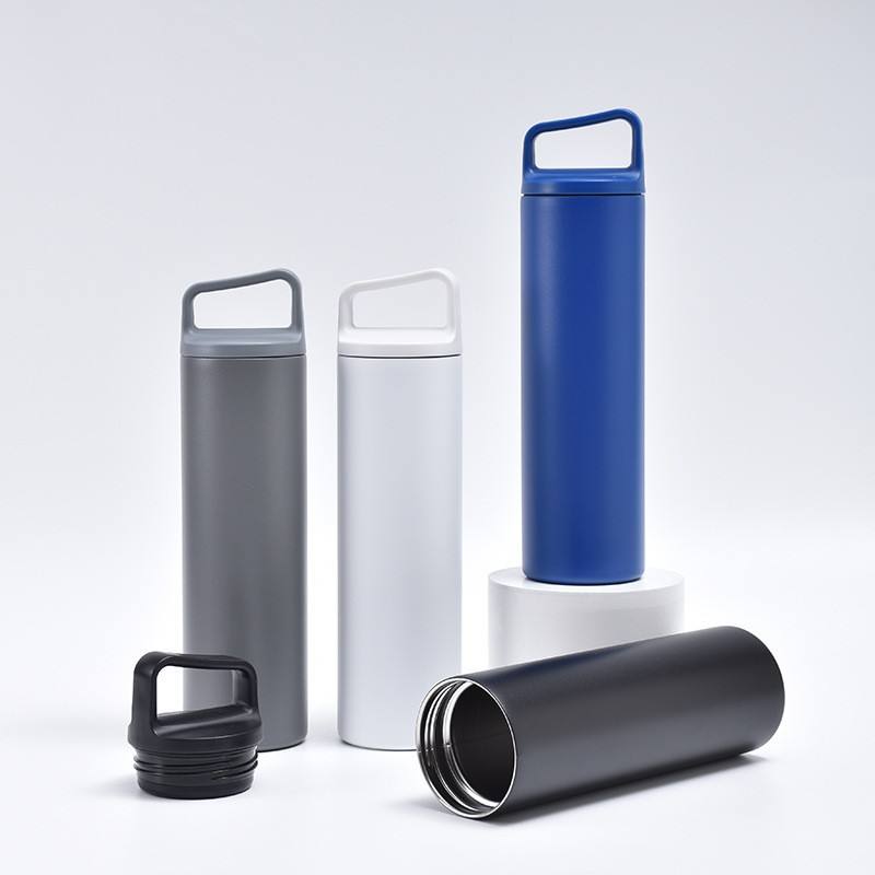 زجاجة ماء معزولة سعة 20 أونصة  - مراجعة Sports Water Bottle Insulated وسعره